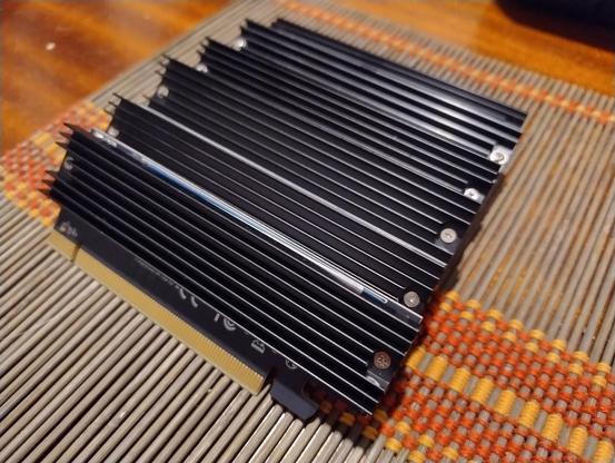Six devices that have large heat sinks on them and could be anything really, but they're SSD storage, trust me. 