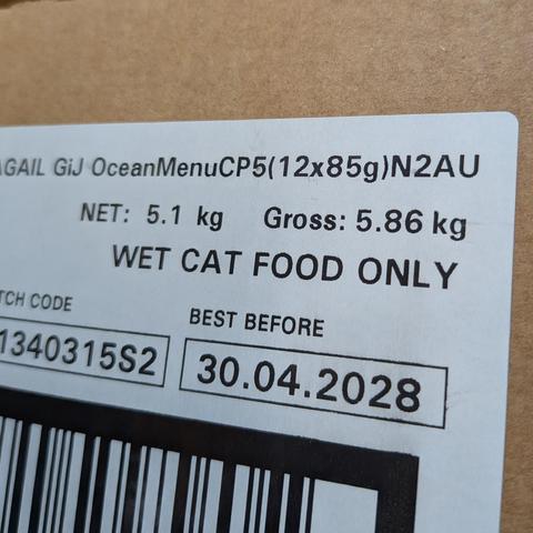 Shopping label on a box that says